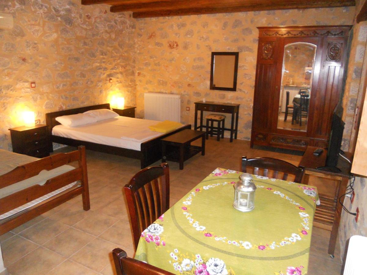 Villas Guest House Vathí Eksteriør bilde
