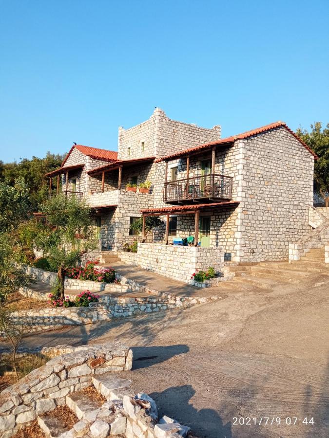 Villas Guest House Vathí Eksteriør bilde