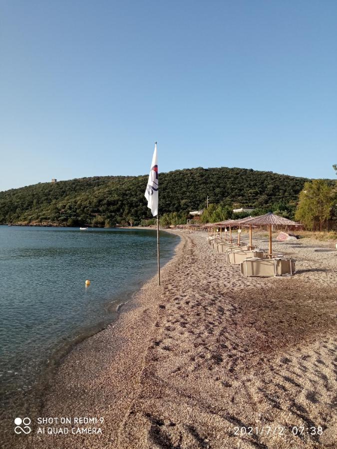 Villas Guest House Vathí Eksteriør bilde